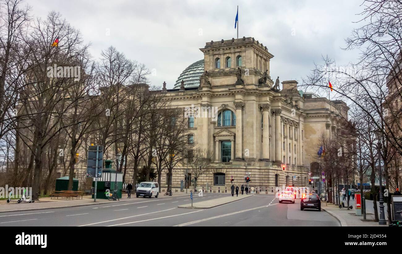 Scenery around the Reichstag building in Berlin, the capital and ...
