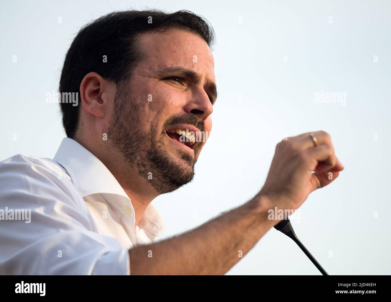 Malaga, Spain. 17th June, 2022. Spain's Minister of Consumer Affairs Alberto Garzon delivers a speech in a rally during the closing of Andalusian electoral campaign. Following the announcement of regional elections to be held on the 19th of June, the main political parties have started holding events and rallies in different cities in Andalusia. Several media polls place the Andalusian Popular Party in the lead, despite the rise of the Spanish far-right party VOX. Parties on the left of the political spectrum are fragmented. Credit: SOPA Images Limited/Alamy Live News Stock Photo