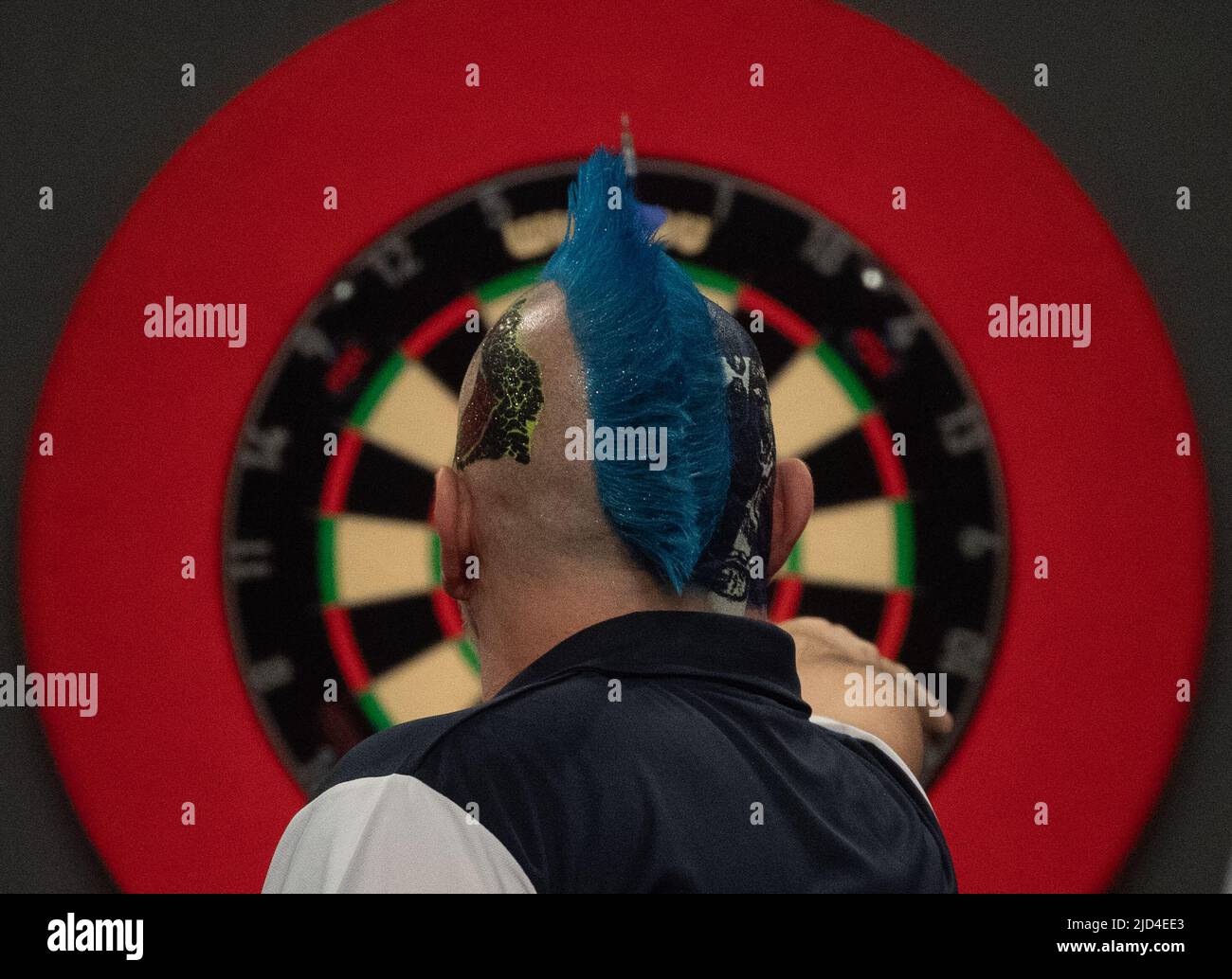 Pdc world darts championship hi-res stock photography and images - Alamy