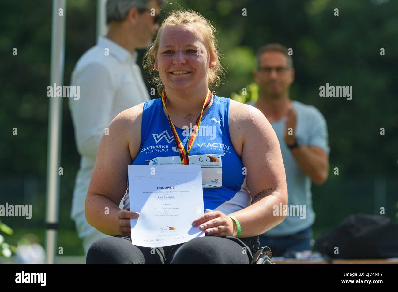Lisa Clemens (79 TV Wattenscheid 01) at the victory ceremony and her