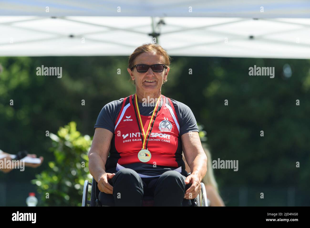 Martina Willing (33 BPRSV Cottbus) wiht ther gold medal during the