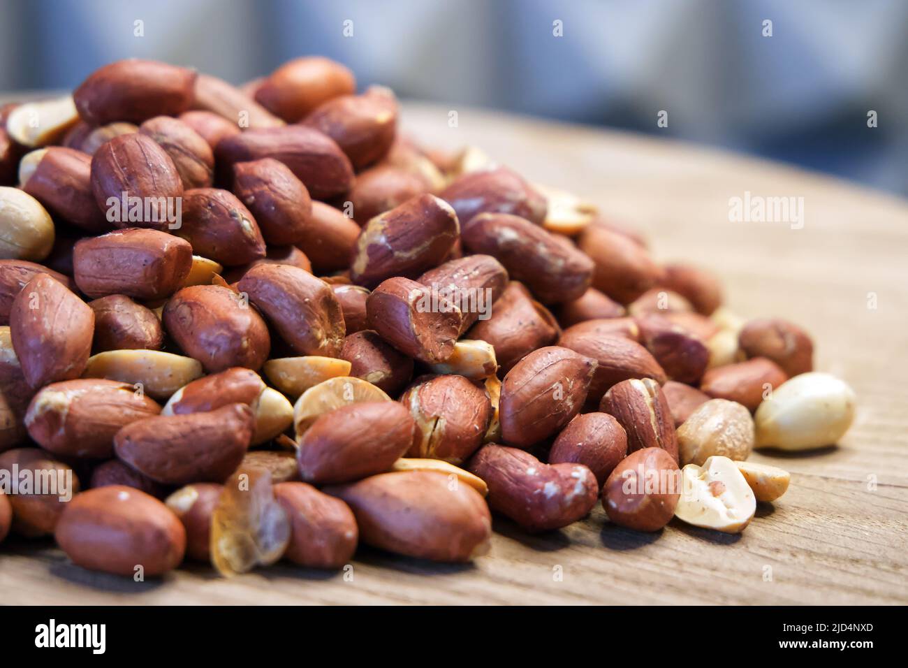 Heap of roasted peanuts, side view. Peanuts macro. Spanish Peanuts in pile Stock Photo Alamy