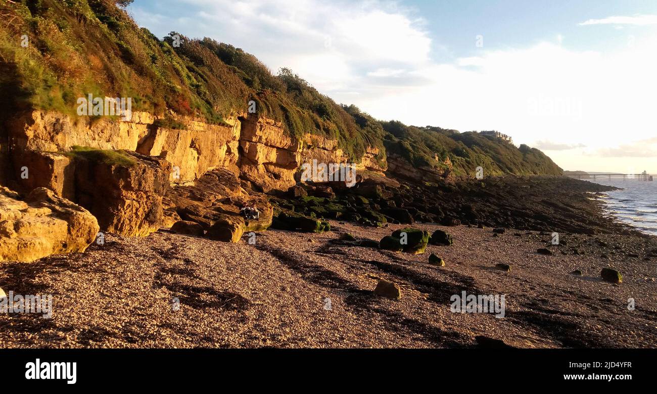 Late Sun on Cliffs at Layde Bay, Clevedon, North Somerset, UK Stock Photo