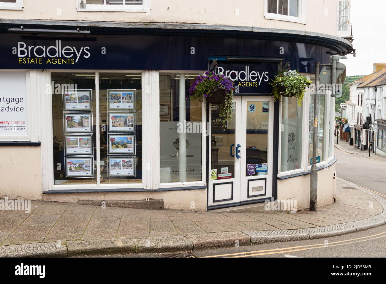 Bradleys estate agent hires stock photography and images Alamy