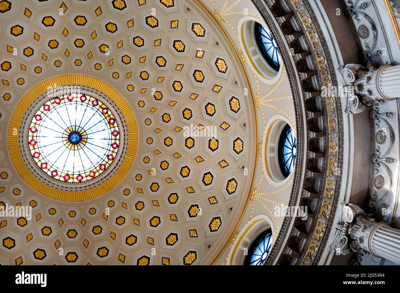 Oculus windows and Ionic fluted columns of the Rotunda at Dublin City ...