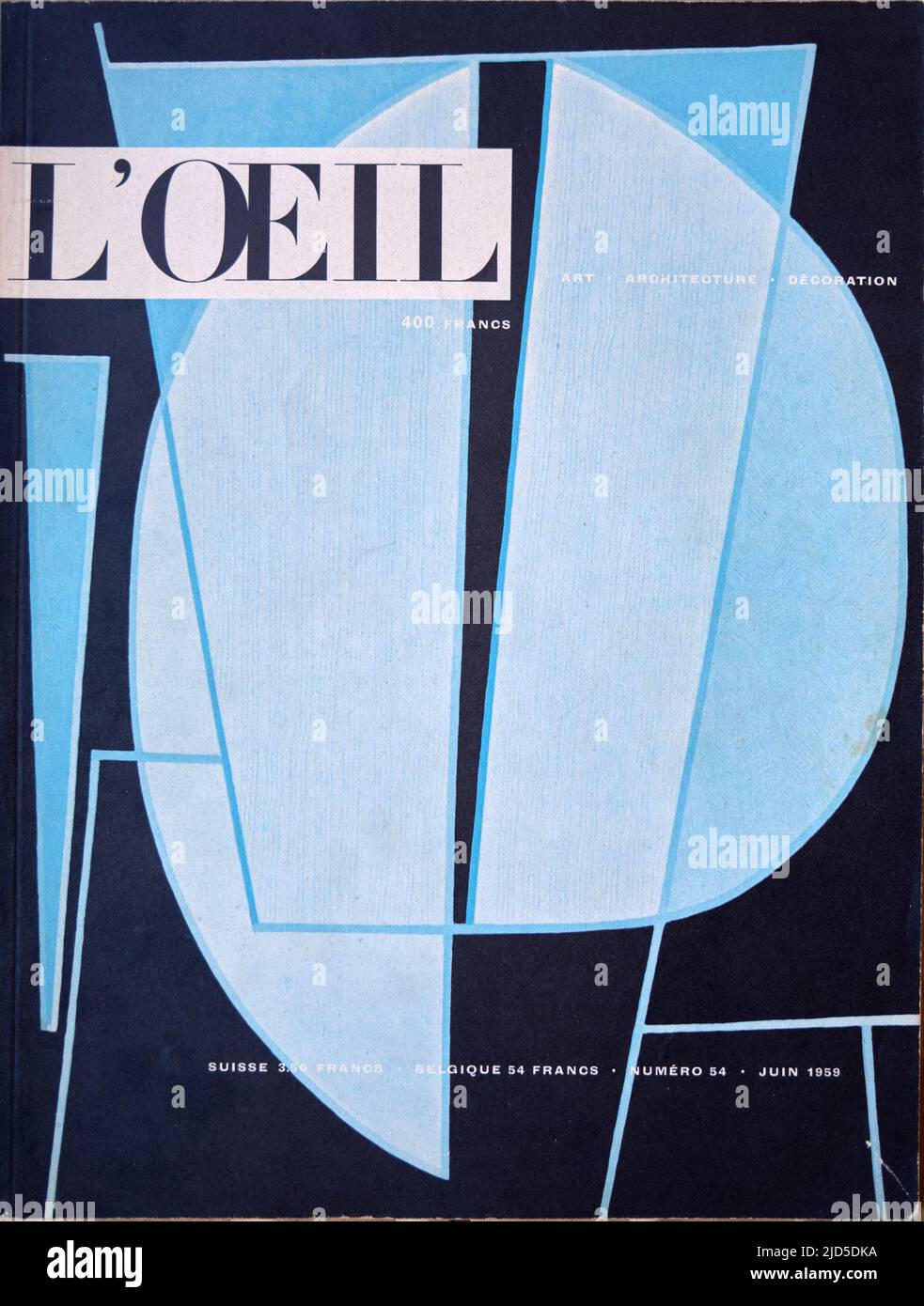 Front Cover of an old 1950s French L'Oeil Art Magazine Stock Photo