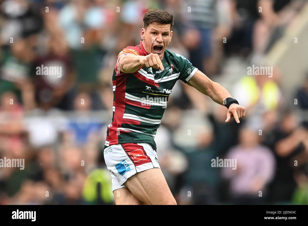 Freddie Burns kicks last-minute drop goal as Leicester beat