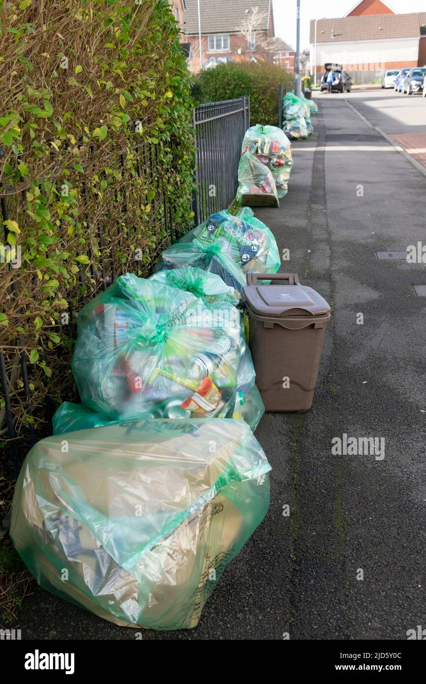 Cardiff recycling hires stock photography and images Alamy