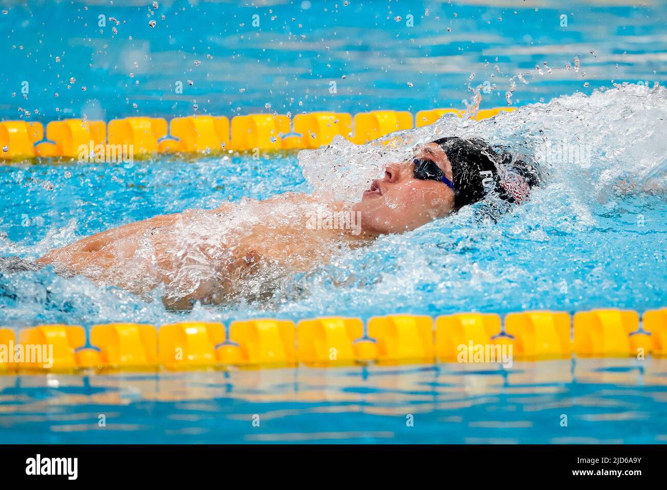 BUDAPEST, HUNGARY - JUNE 18: Carson Foster of the United States of America competing in the Men's 400m Medley Final during the FINA World Aquatics Championships Swimming at the Duna Arena on June 18, 2022 in Budapest, Hungary (Photo by Nikola Krstic/Orange Pictures) Stock Photo