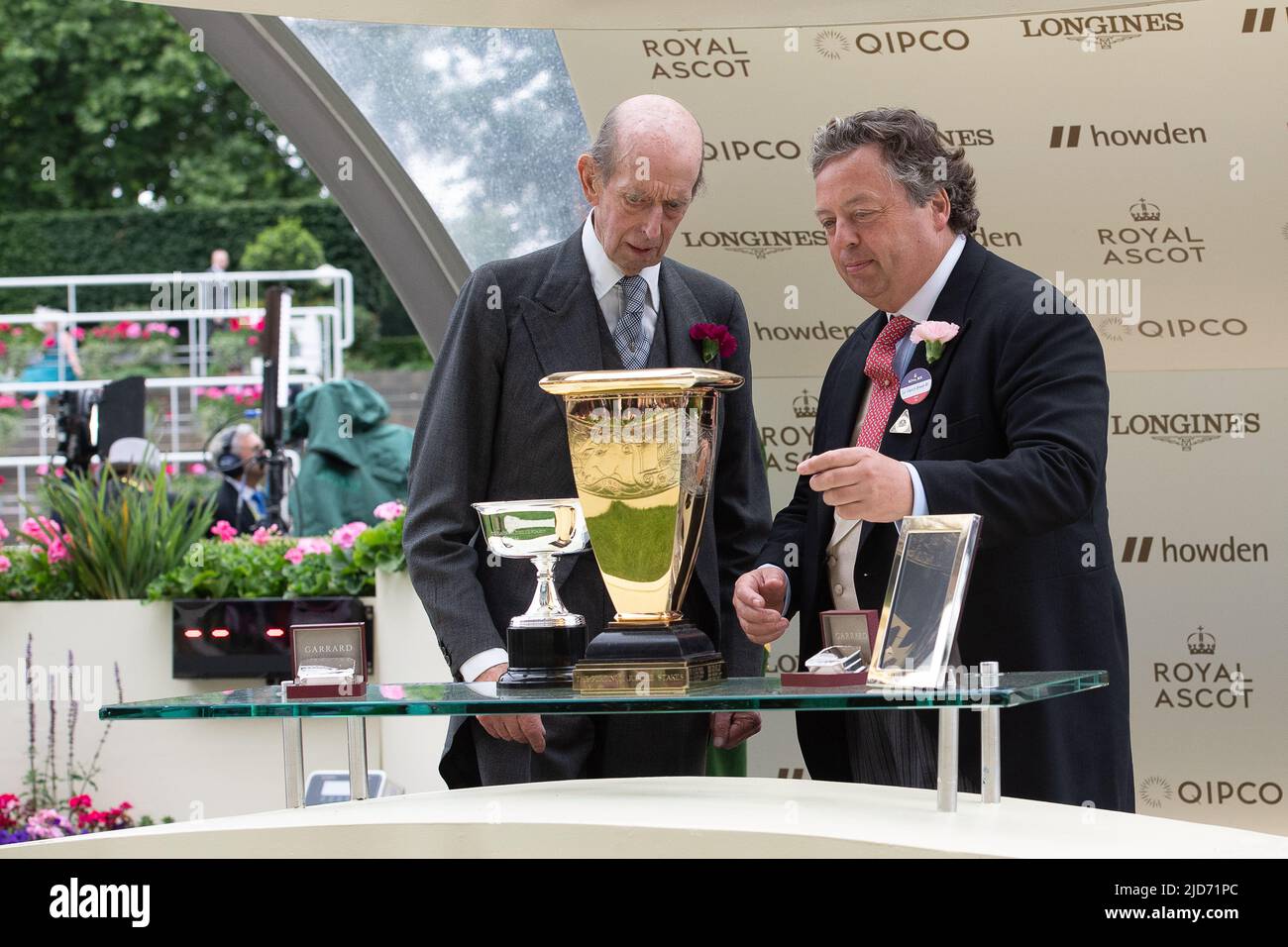 Ascot, Berkshire, UK. 18th June, 2022. HRH The Duke of Kent made the presentation to the winning owners, trainer and jockey. Horse Naval Crown ridden by jockey James Doyle won the Platinum Jubilee Stakes million pound race. This was another win for Godolphin and trainer Charlie Appleby. Credit: Maureen McLean/Alamy Live News Stock Photo