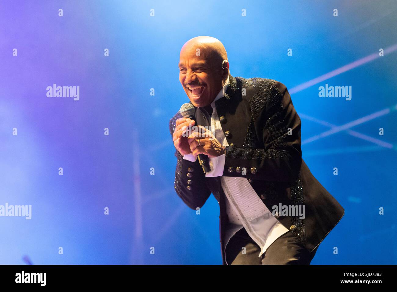 Promenade Park, Maldon, Essex, UK. 18th Jun, 2022. The Fantasia pop