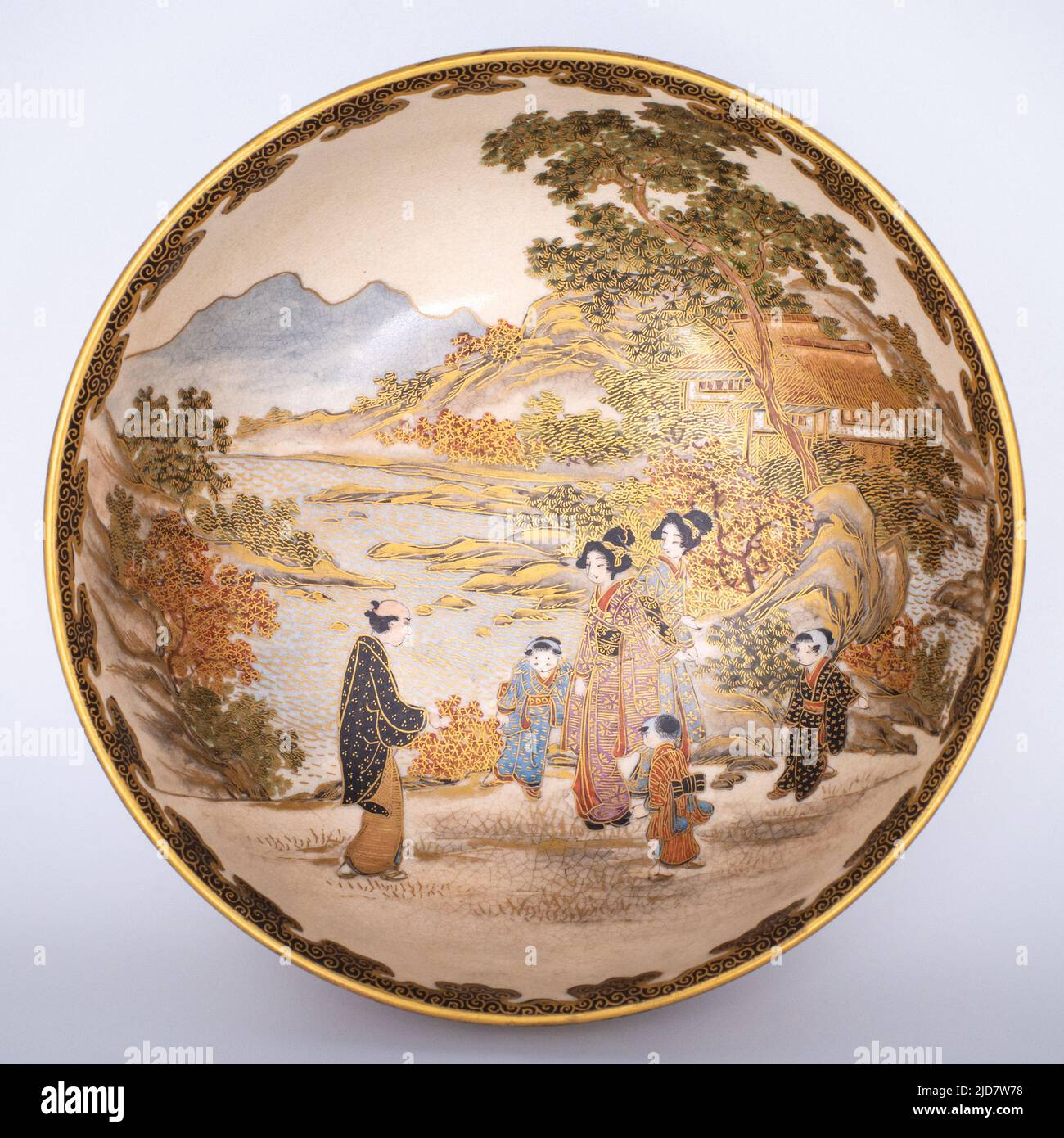 Fine Antique Japanese Meiji Period Satsuma Pottery Bowl Marked