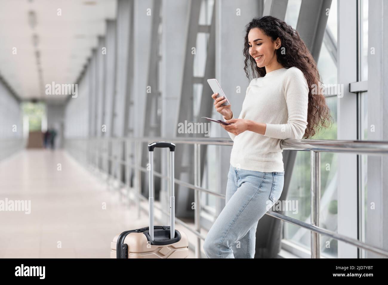 Beautiful business woman waiting airport hi-res stock photography and ...