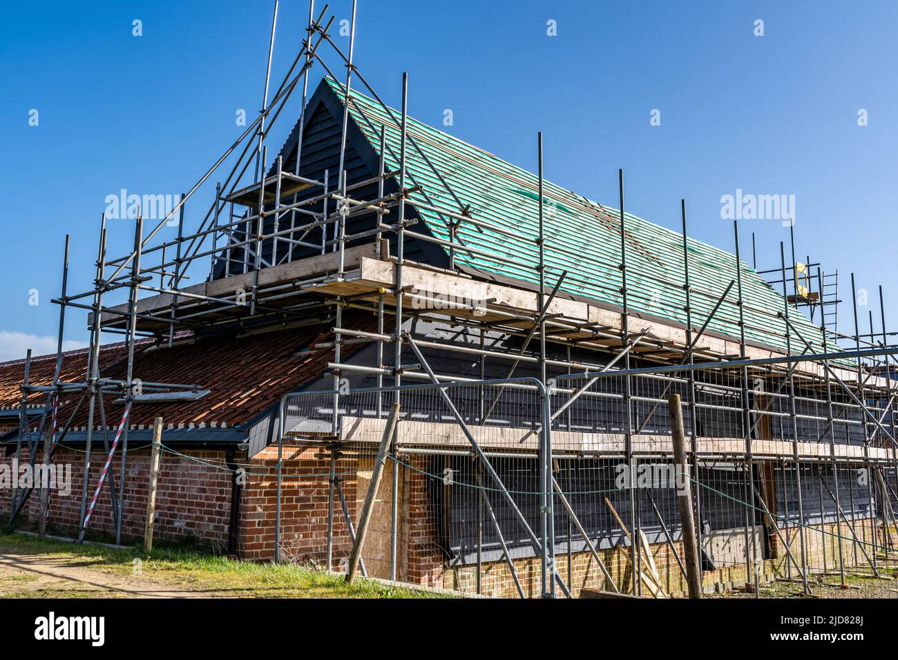Barn conversion uk hi-res stock photography and images - Alamy