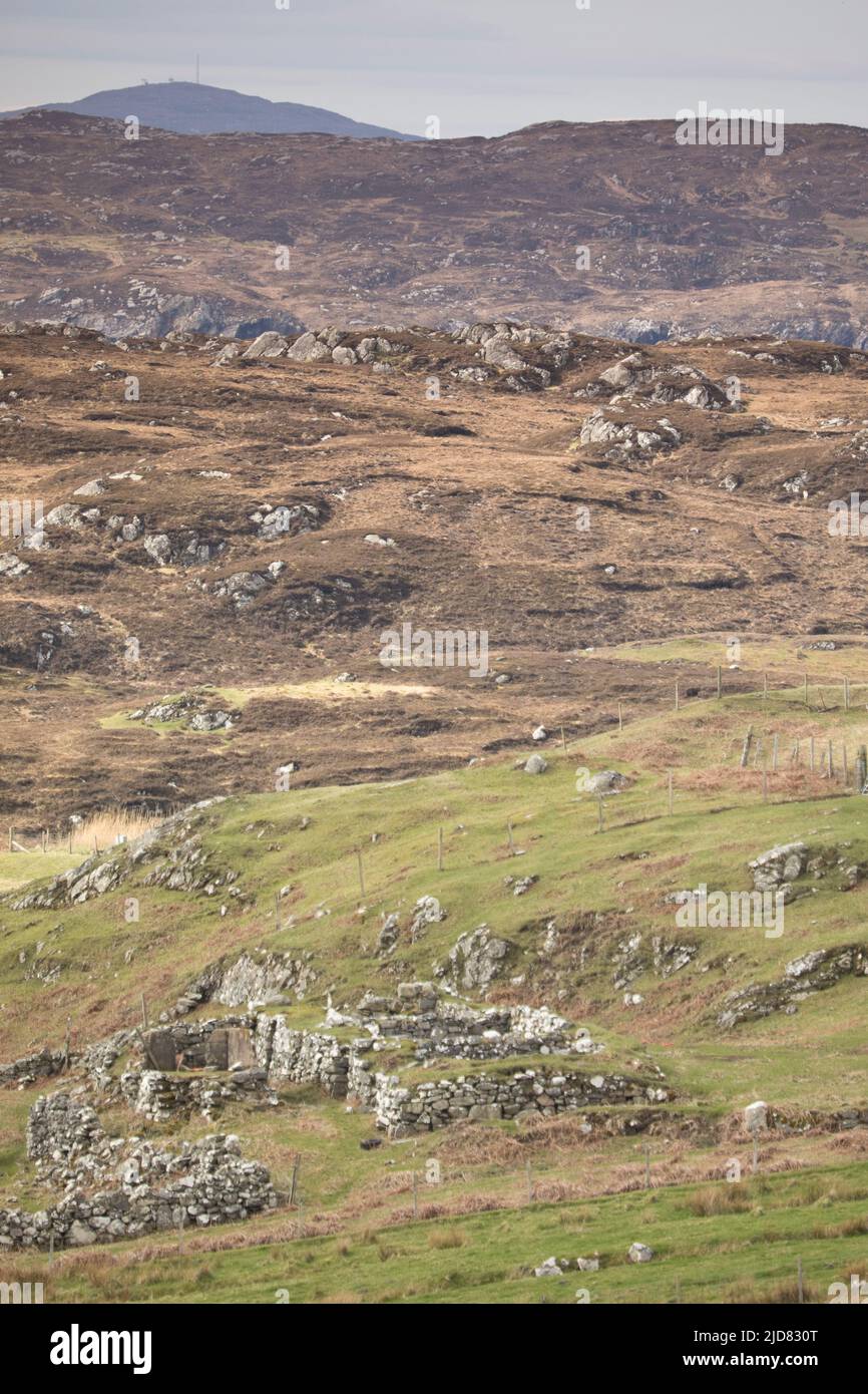 Derelict Black Houses near Loch an Duin, Dun Carloway, Isle of Lewis, Outer Hebrides, Scotland, United Kingdom Stock Photo