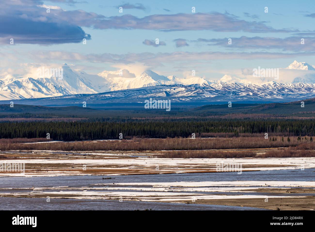 Alaskan Range on drive from Fairbanks to Delta Junction, Alaska Stock