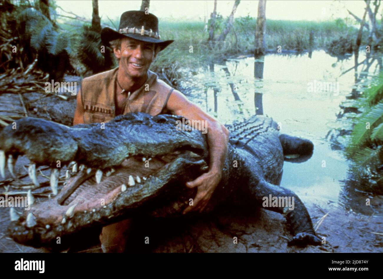 PAUL HOGAN, CROCODILE DUNDEE, 1986, Stock Photo