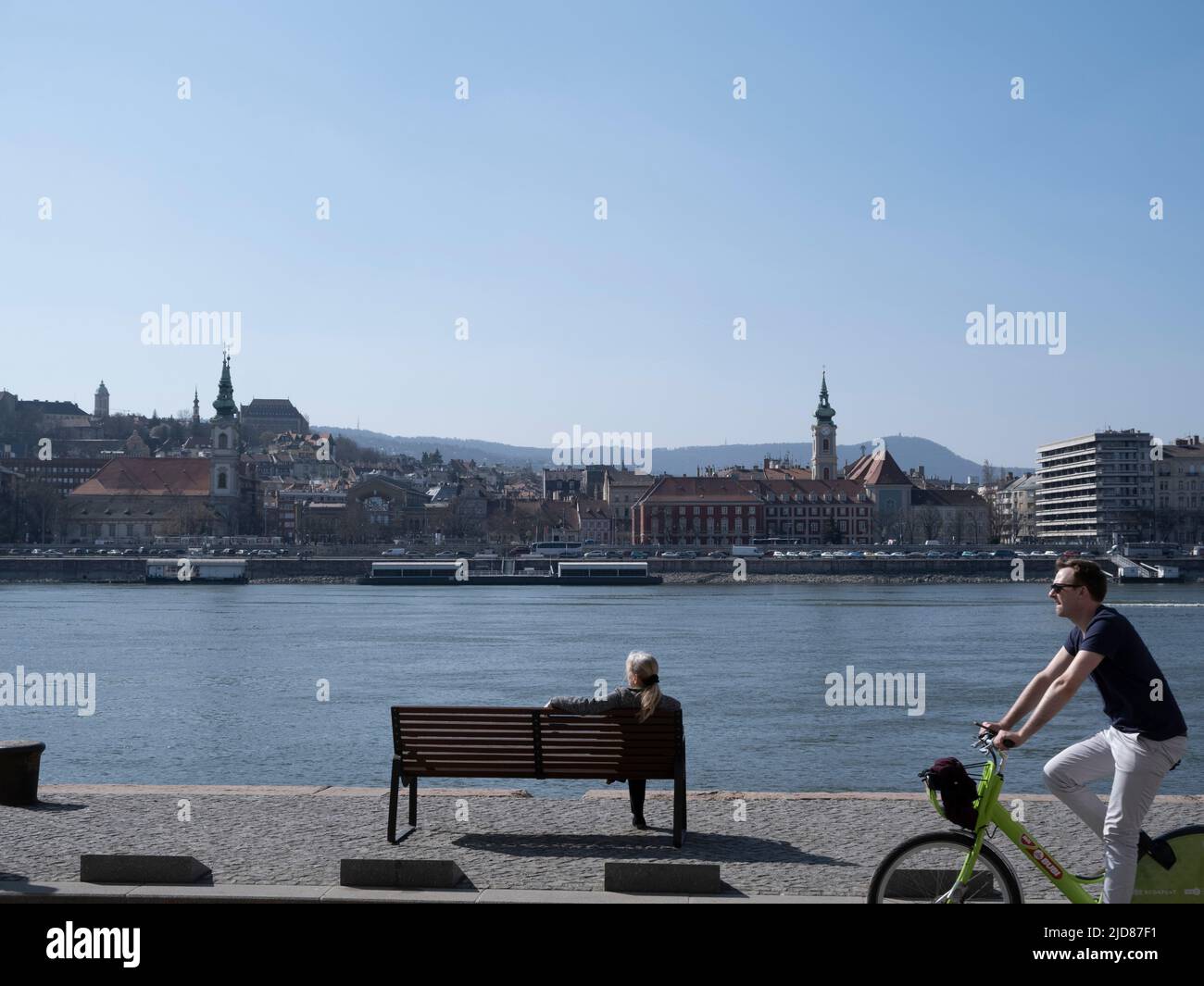 Lonely old man bench hi-res stock photography and images - Alamy