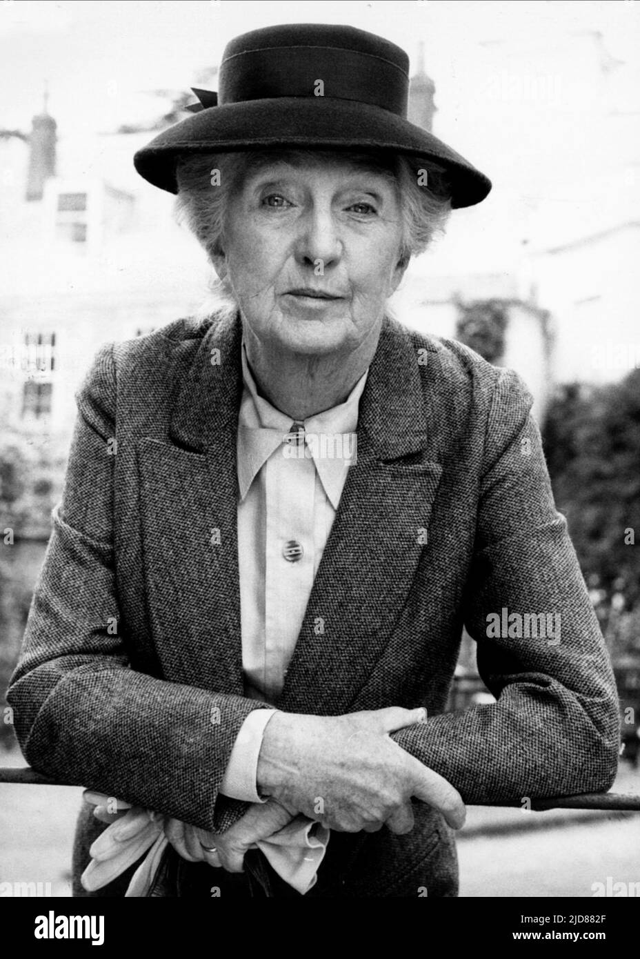 Joan hickson, miss marple Black and White Stock Photos & Images - Alamy