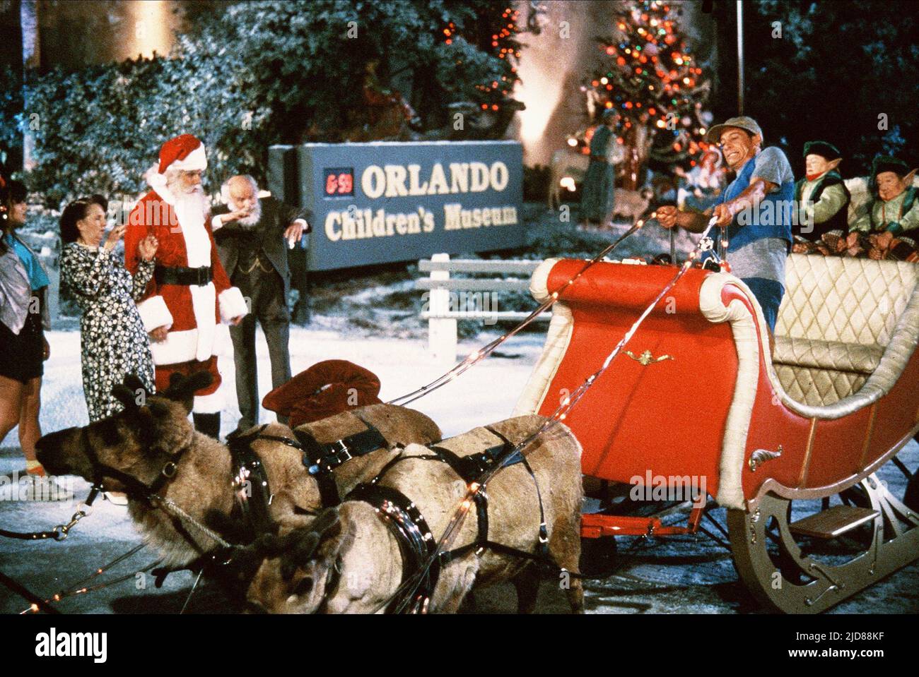 Ernest Saves Christmas Cast