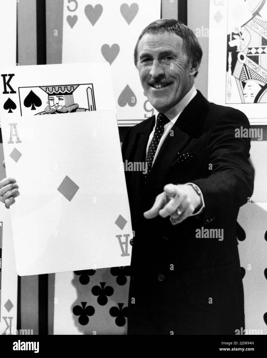 BRUCE FORSYTH, THE BRUCE FORSYTH'S PLAY YOUR CARDS RIGHT, 1985, Stock Photo