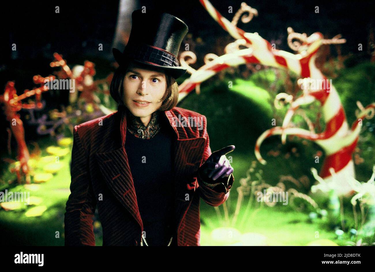 JOHNNY DEPP, CHARLIE AND THE CHOCOLATE FACTORY, 2005, Stock Photo