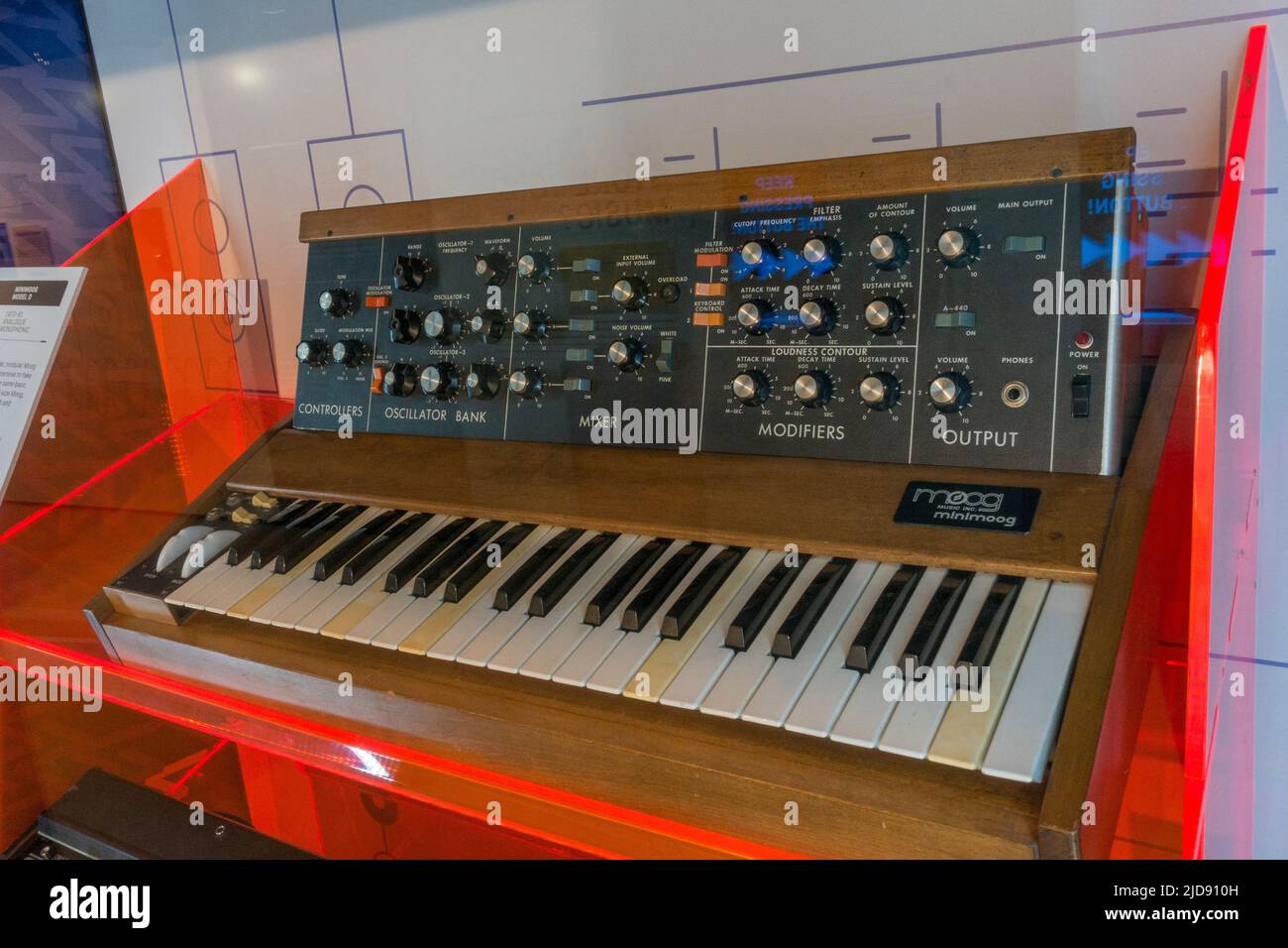 A Mimimoog Model D Roland synthesizer/electronic keyboard (197081) on