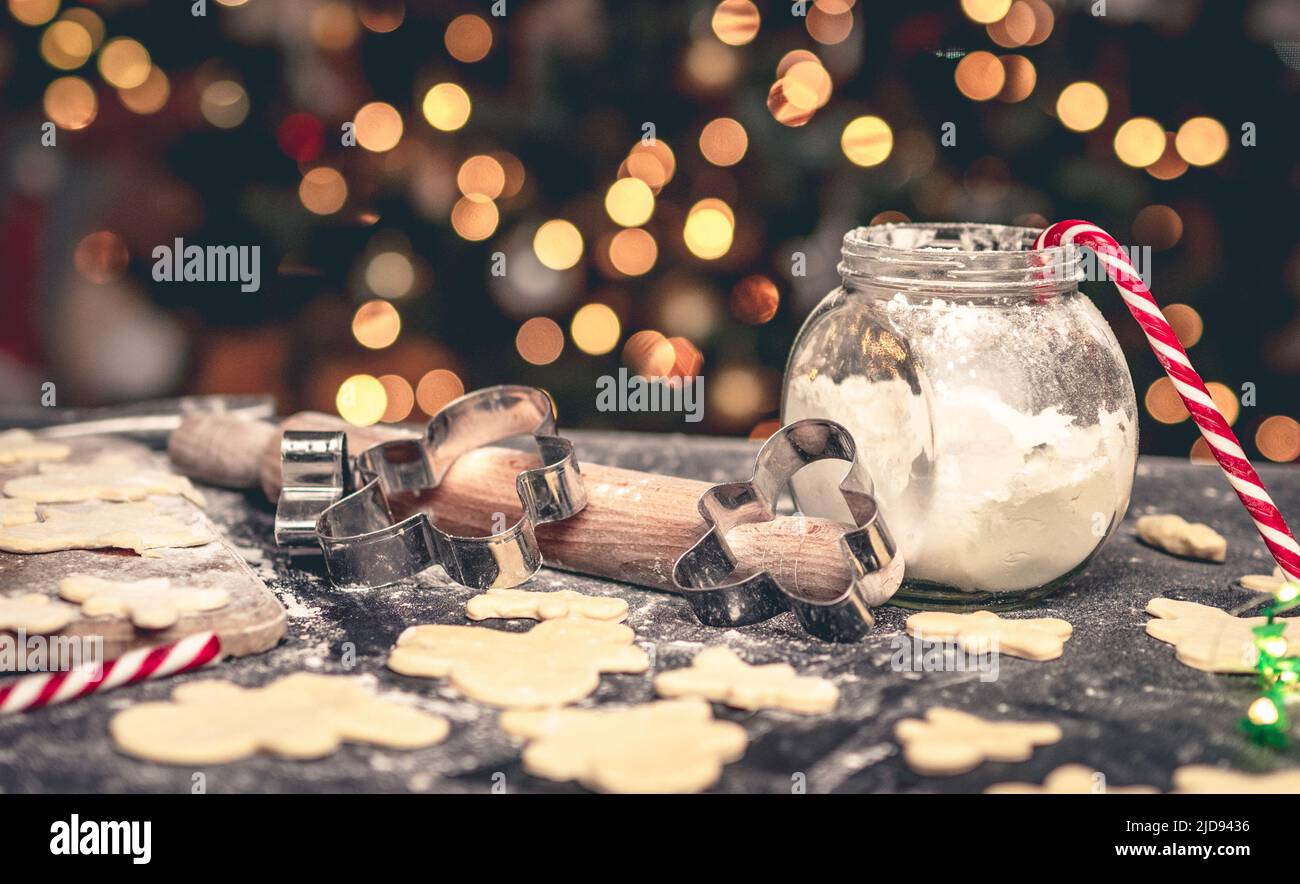 Gingerbread man form near rolling pin Stock Photo - Alamy