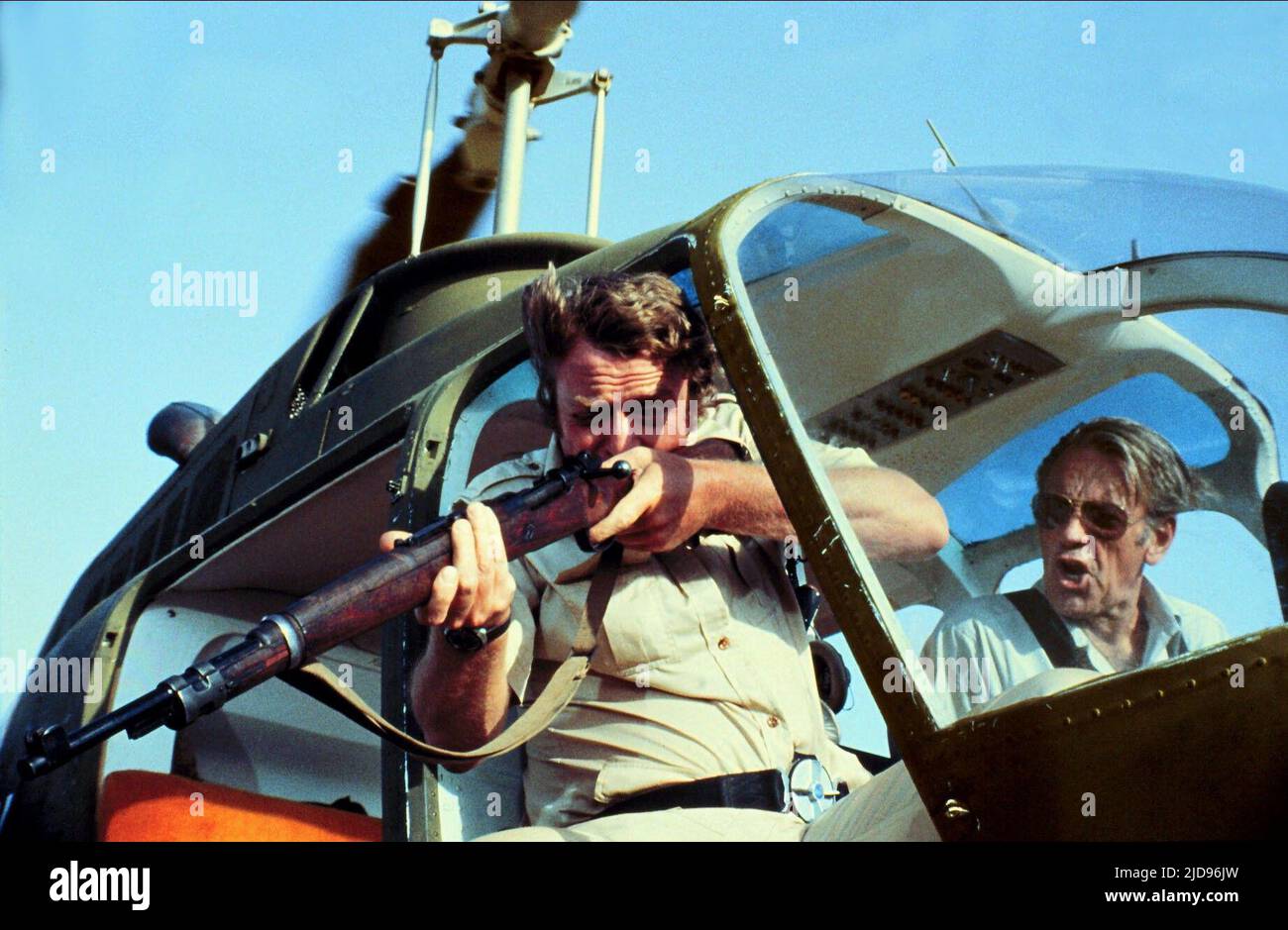 Michael caine jaws jaws revenge hi-res stock photography and images - Alamy