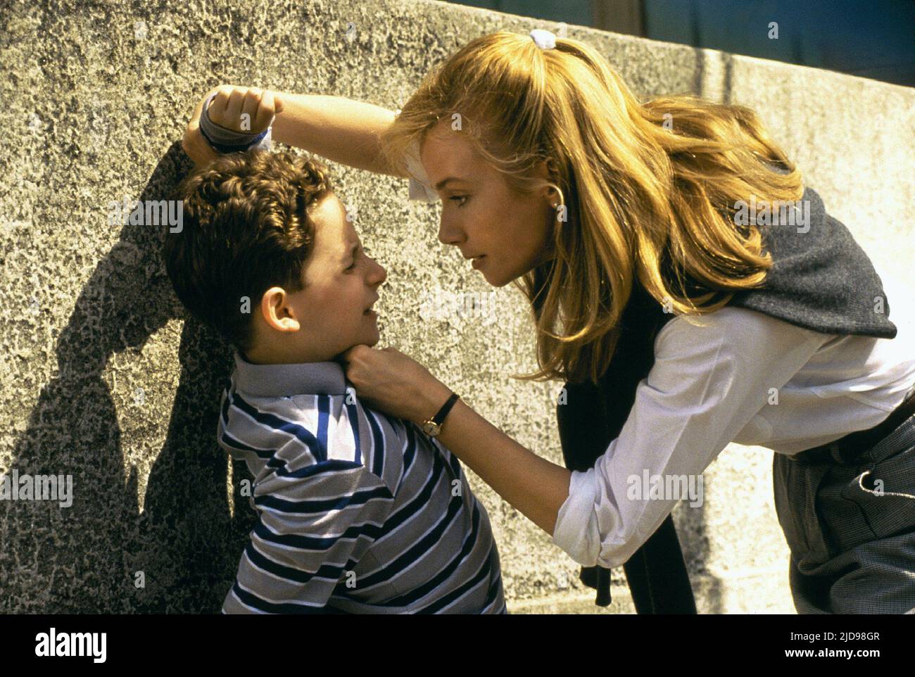 REBECCA DE MORNAY, THE HAND THAT ROCKS THE CRADLE, 1992, Stock Photo