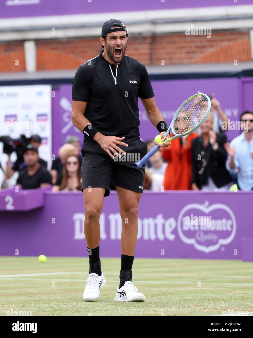 Matteo Berrettini celebrates winning the final of the cinch