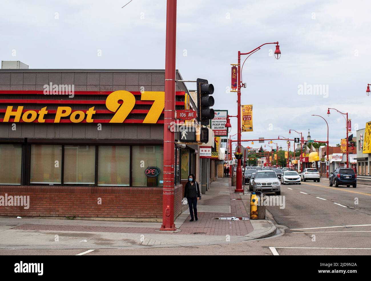 Edmonton streets chinatown hires stock photography and images Alamy