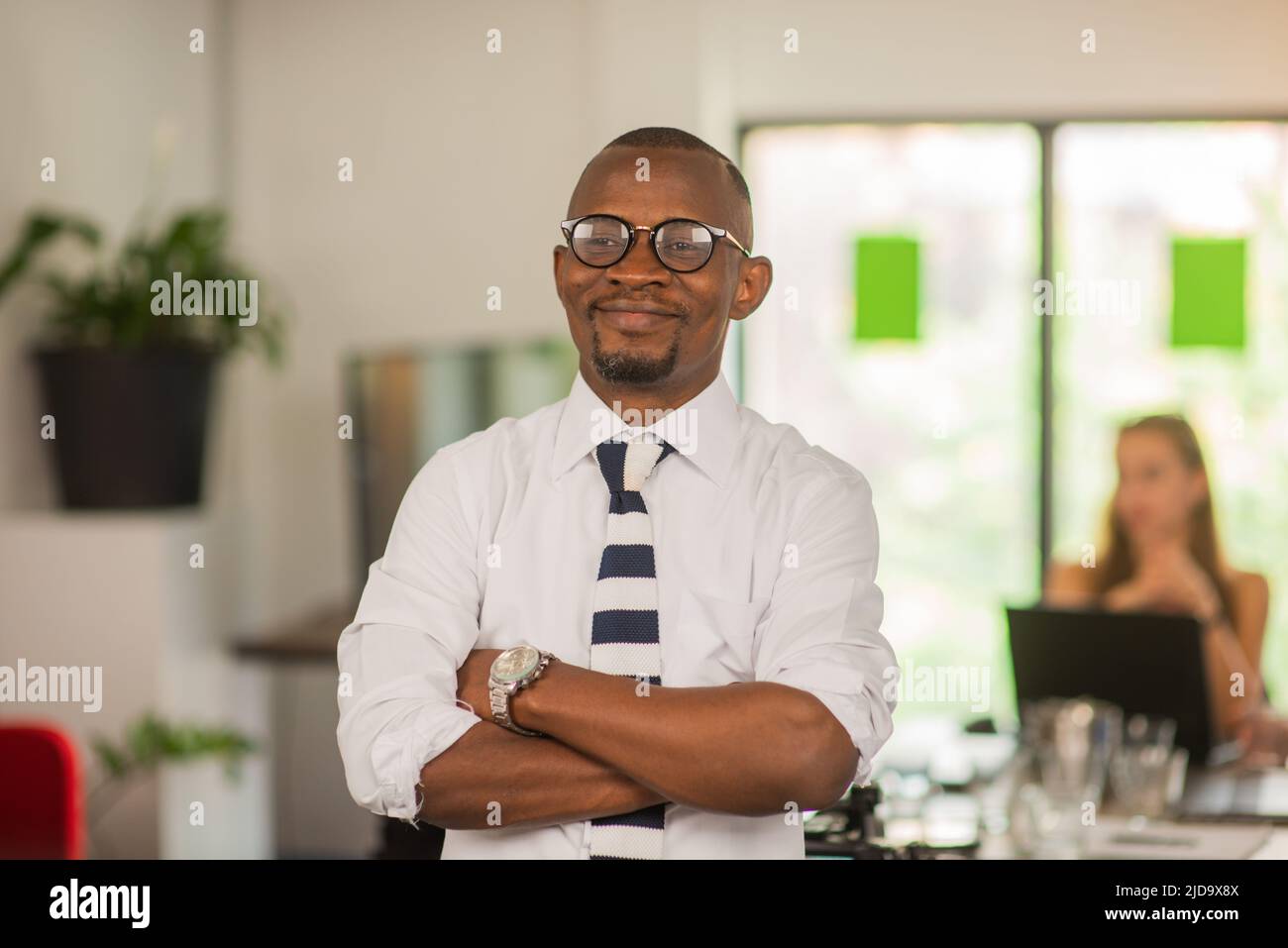 Handsome businessman posing camera smile hi-res stock photography and ...