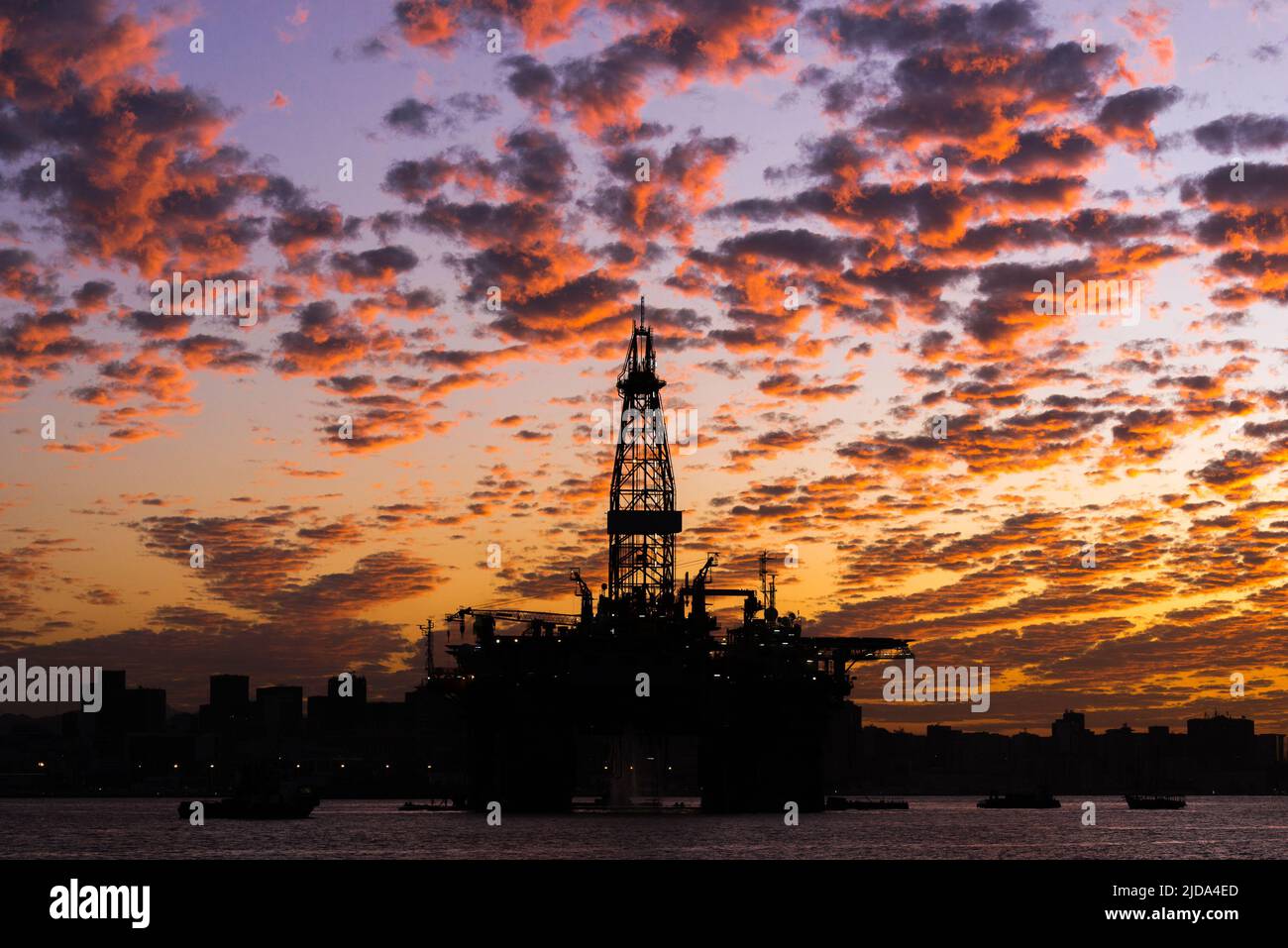 Silhouette of Oil Drilling Rig in Guanabara Bay in Rio de Janeiro ...