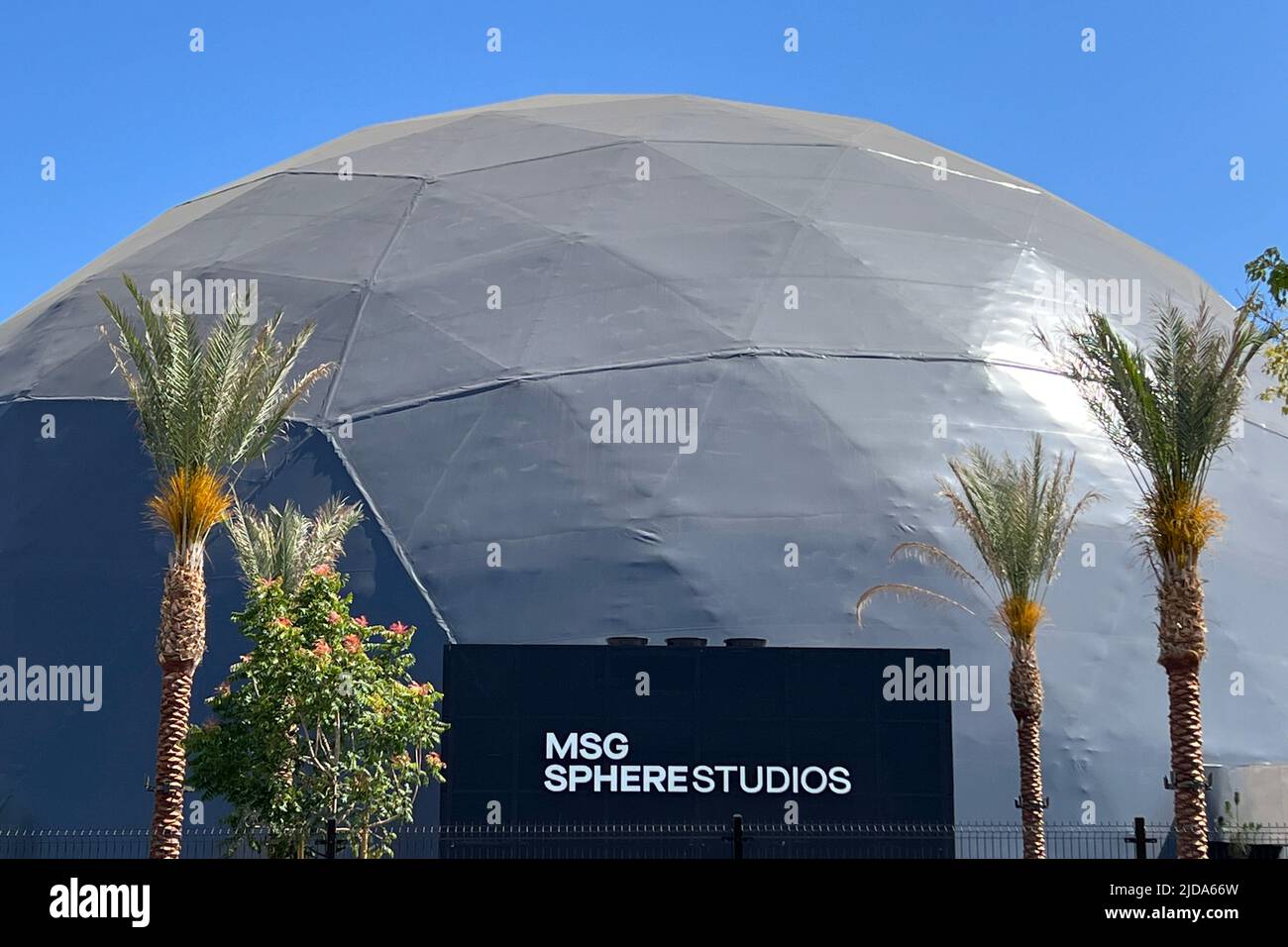 The msg sphere studios dome hi res stock photography and images alamy