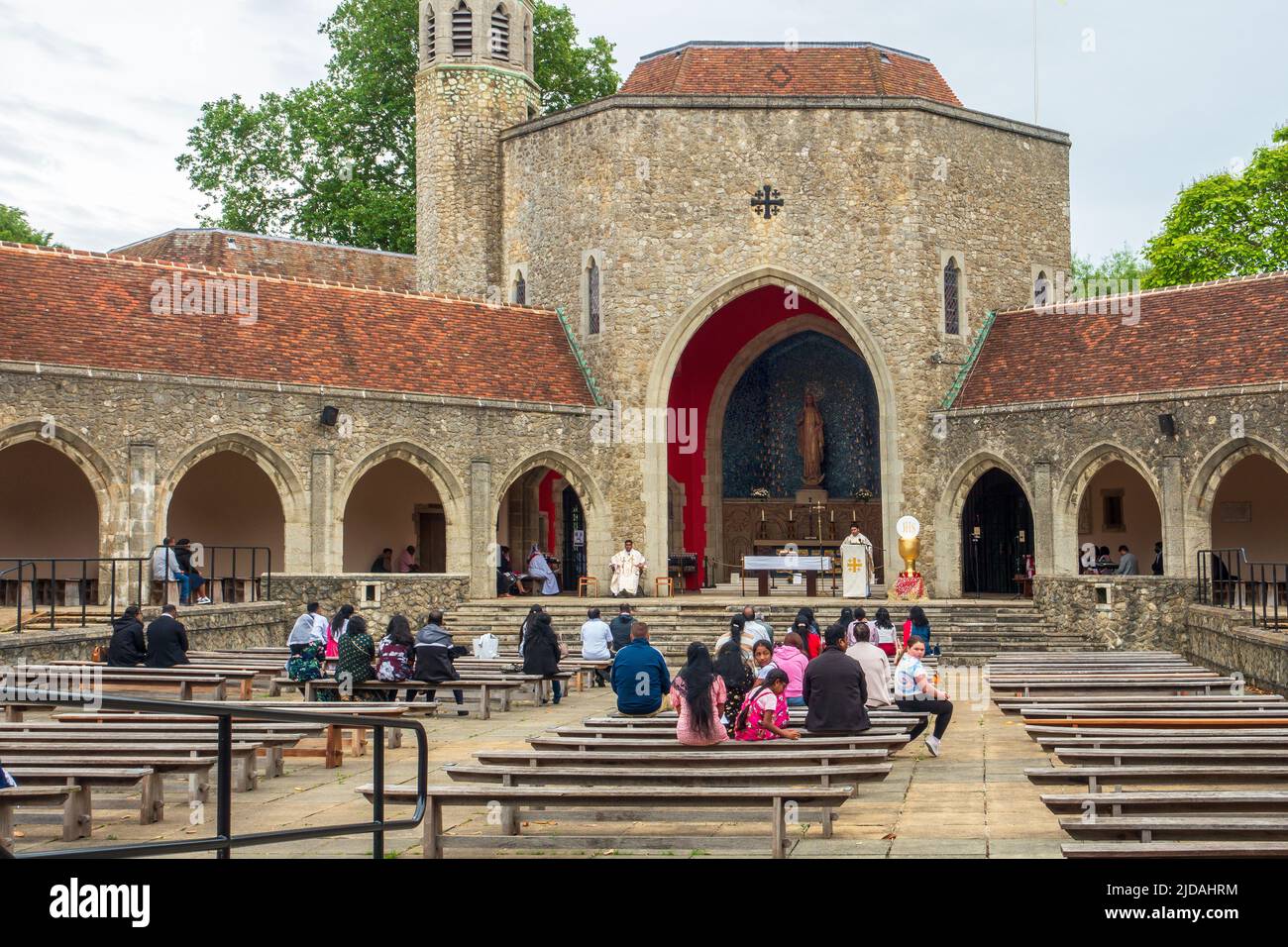 Religious Service,The Friars, Aylesford The Friars is the home to a small community of Carmelite Friars, who first came here in 1242. The Carmelites l Stock Photo