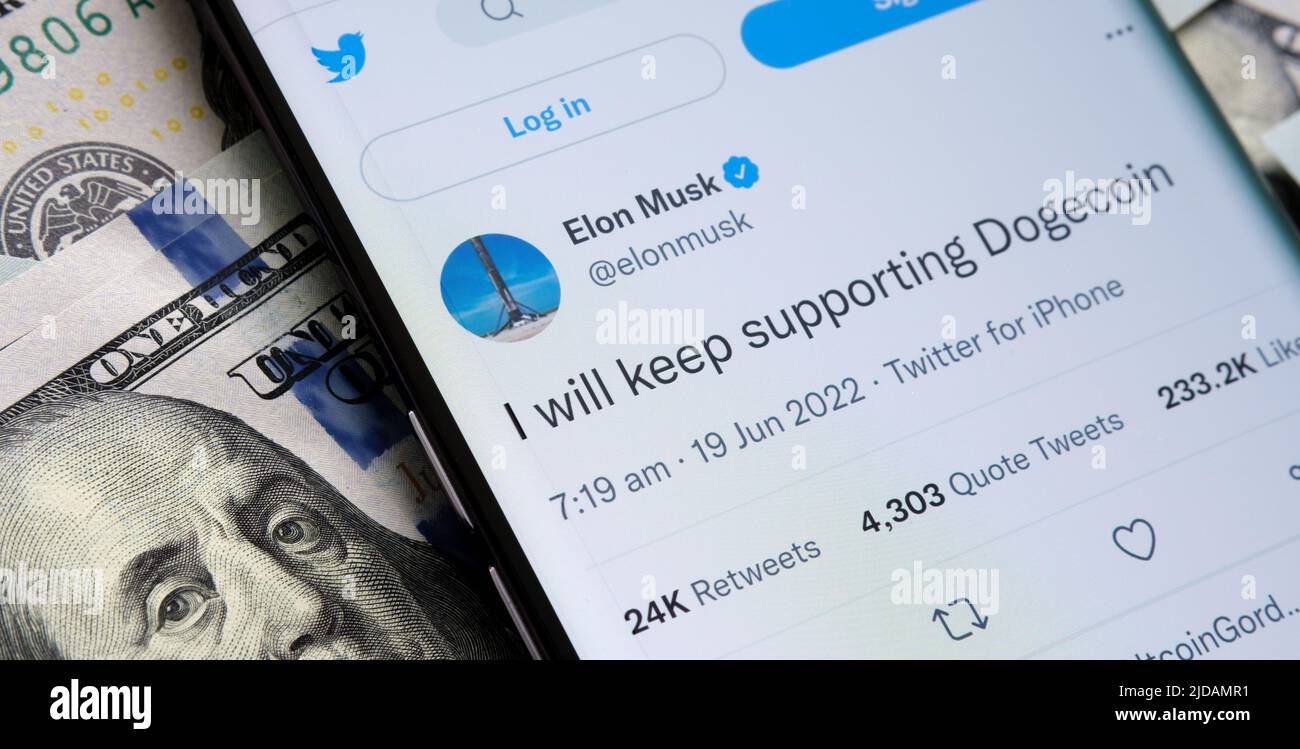 Doge coin twitter hi-res stock photography and images - Alamy