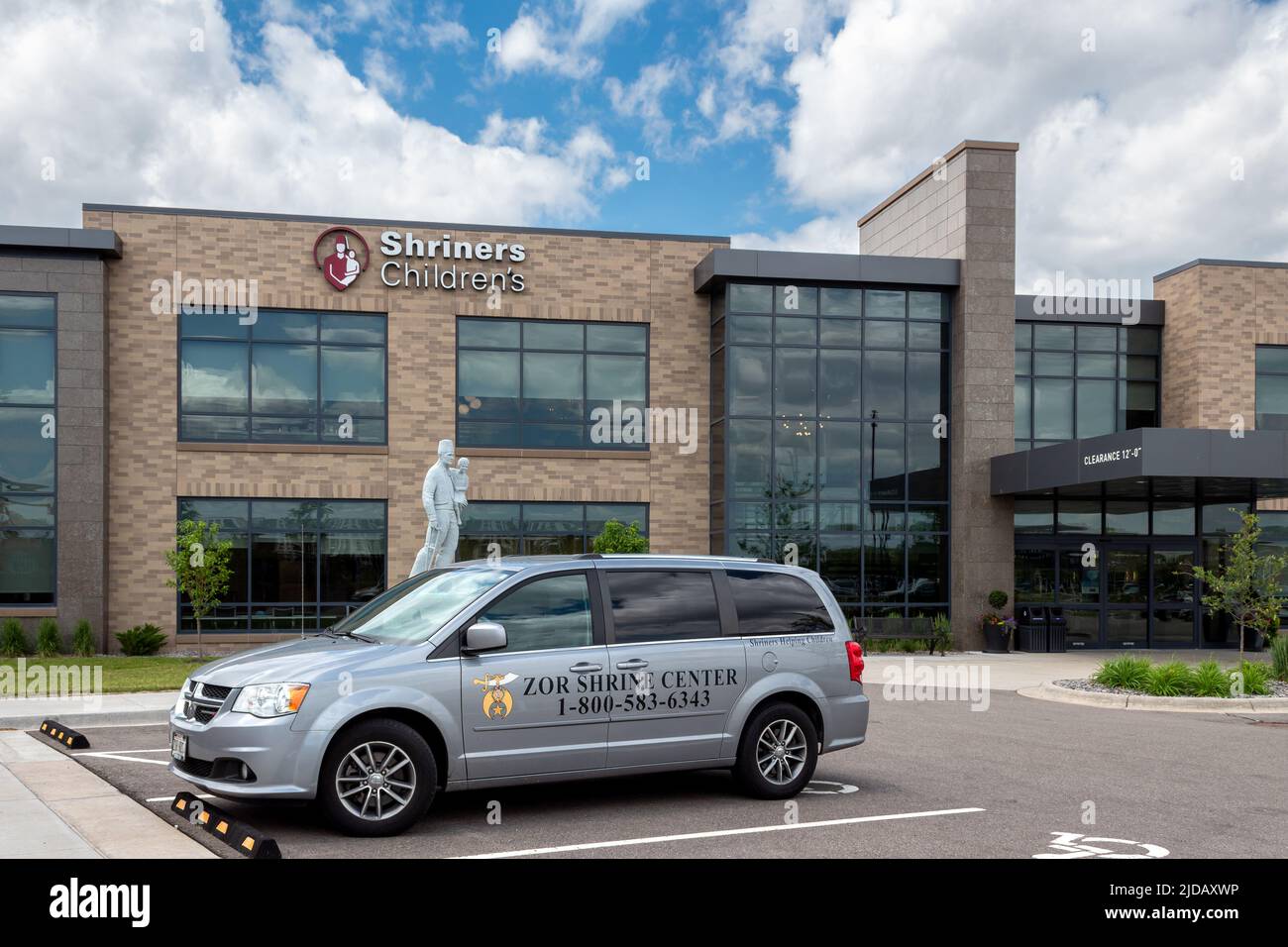 WOODBURY, MN, USA - JUNE 16, 2022: Shriners Hospitals for Children facility and trademark logo. Stock Photo