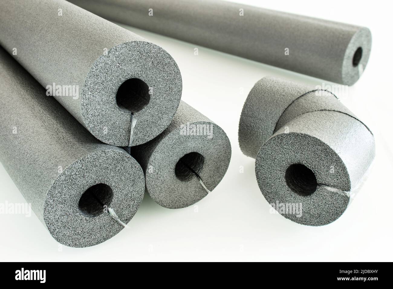 Foam pipe insulation hires stock photography and images Alamy