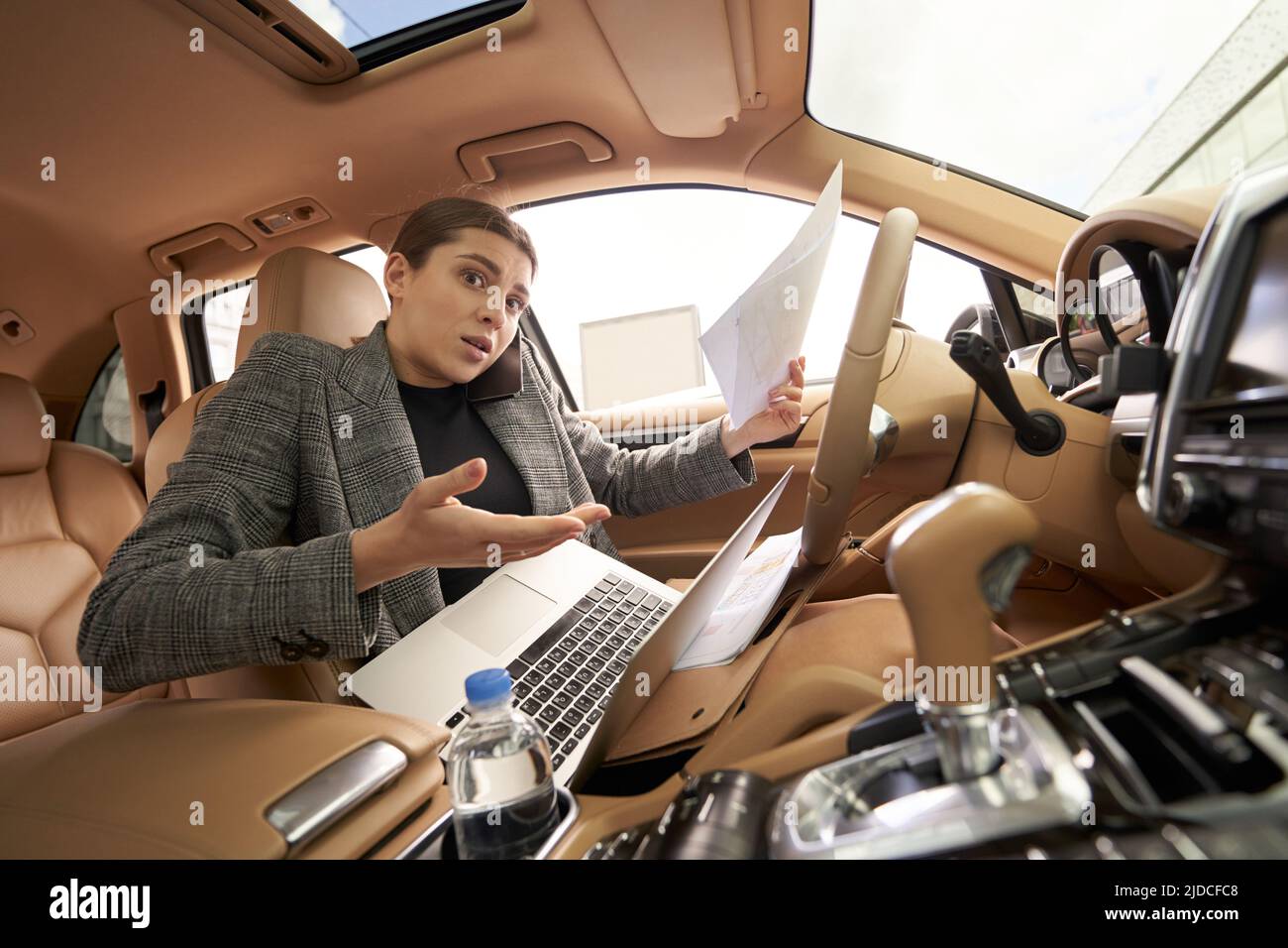 Outraged young woman using hi-res stock photography and images - Alamy