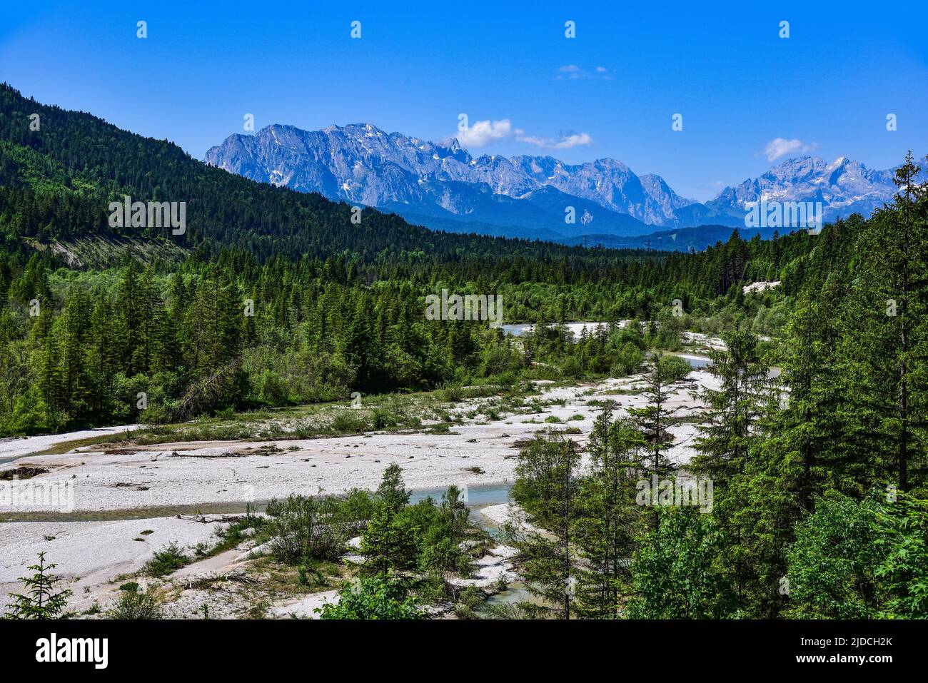 On the upper reaches of the Isar between Vorderriss and Wallgau, view of the Wetterstein Mountains, district of Bad Tölz-Wolfratshausen, Bavaria, Germ Stock Photo