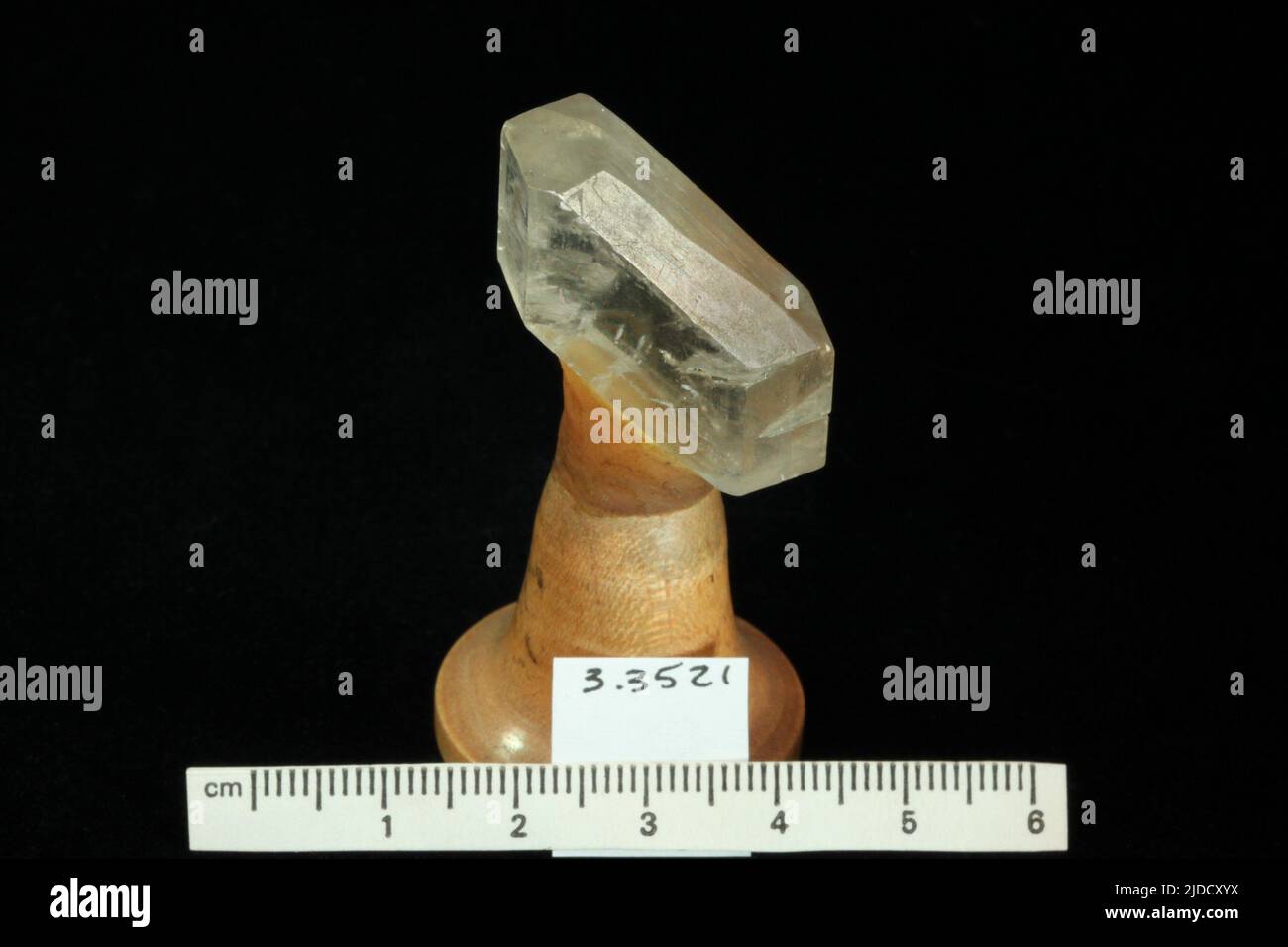 Gypsum. minerals. North America; USA; Ohio; Mahoning County Stock Photo