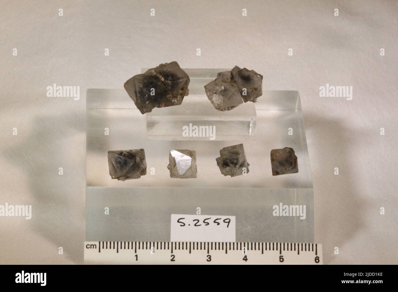 Quartz. minerals. Europe; Italy; EmiliaRomagna Region; Bologna; Linho Stock Photo Alamy