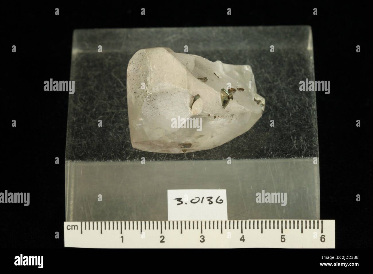 Calcite samples hi-res stock photography and images - Alamy