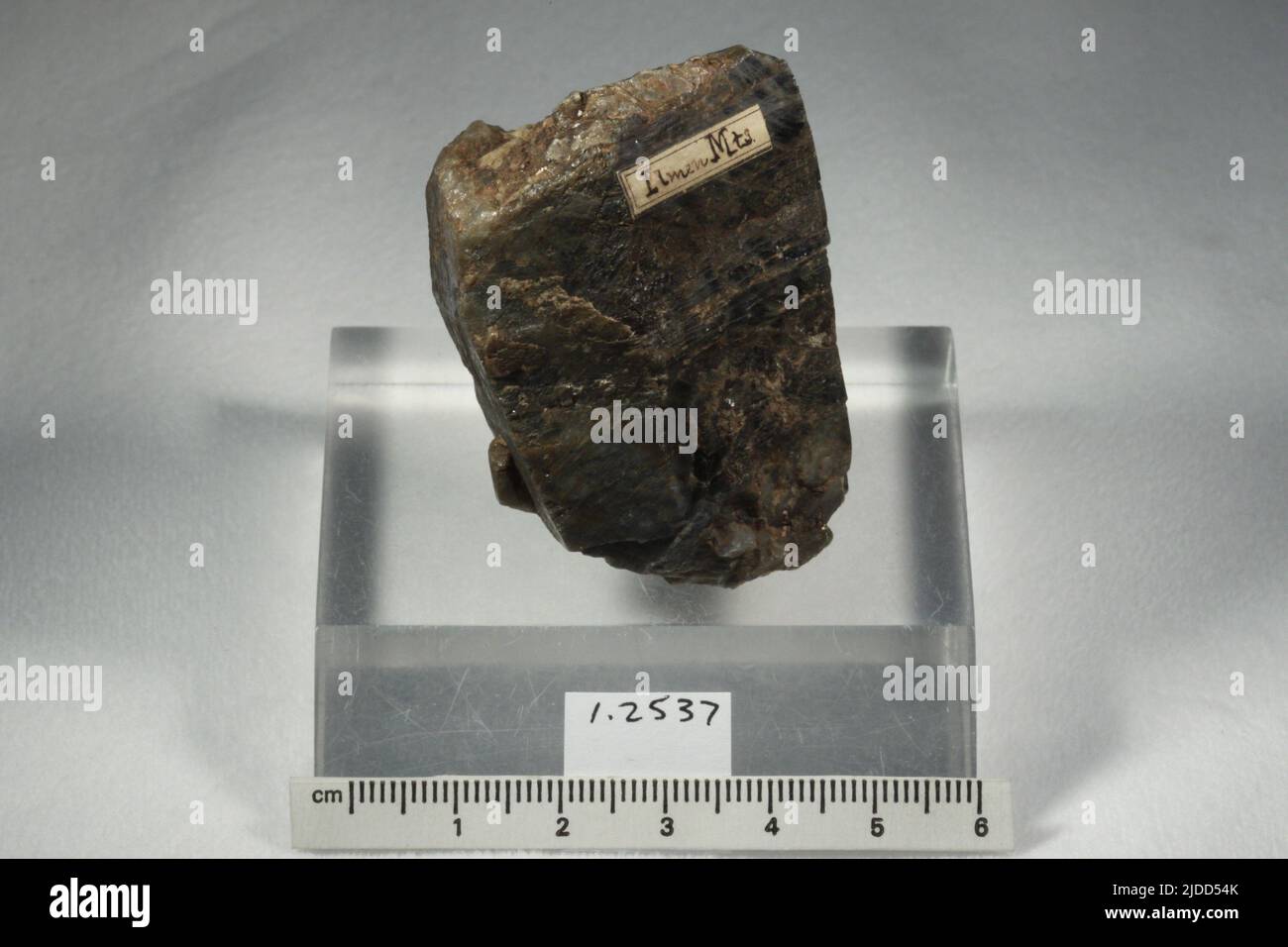 Crystalline igneous rocks hi-res stock photography and images - Alamy