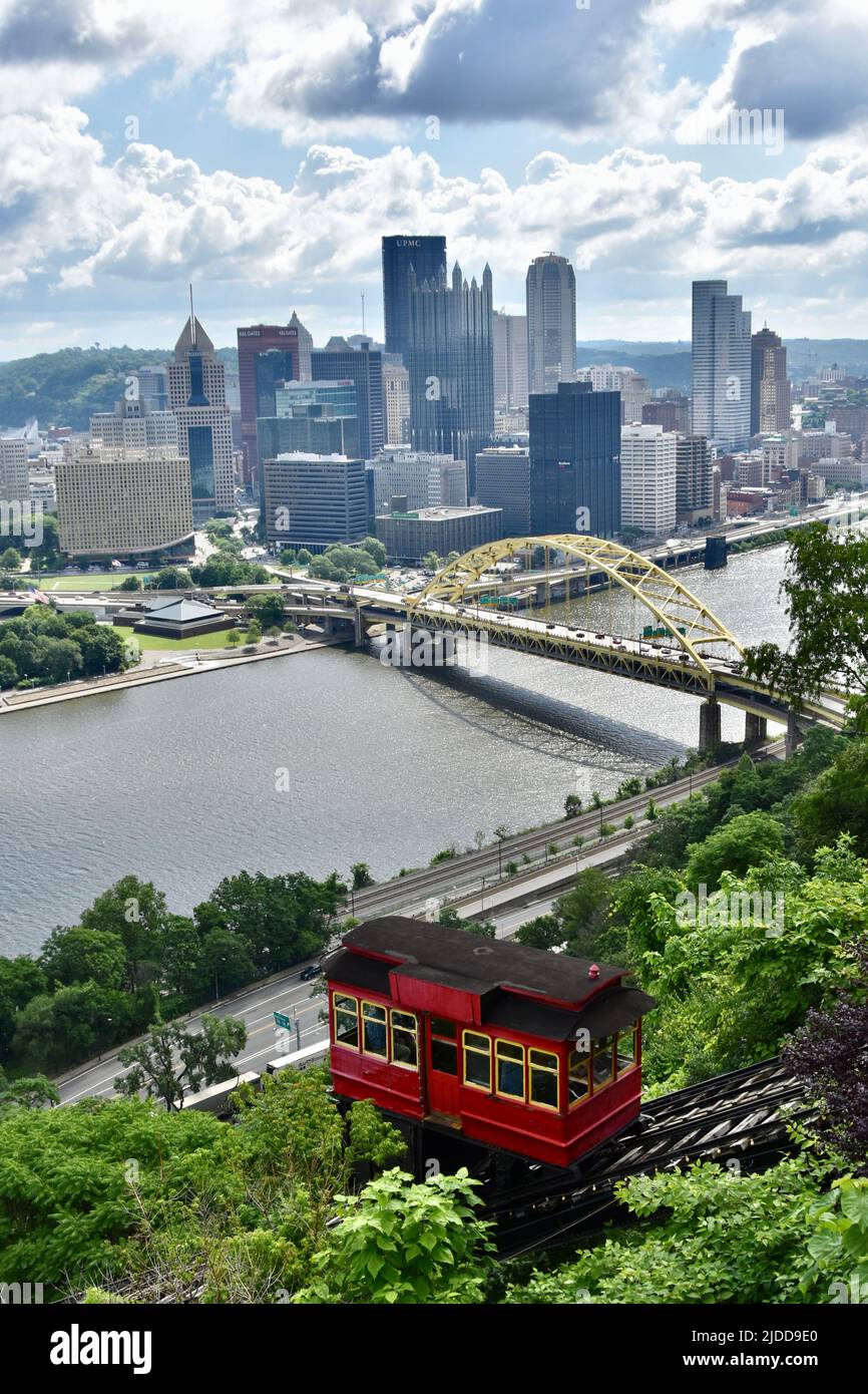 Duquesne Incline in Washington Heights, Pittsburgh Stock Photo - Alamy