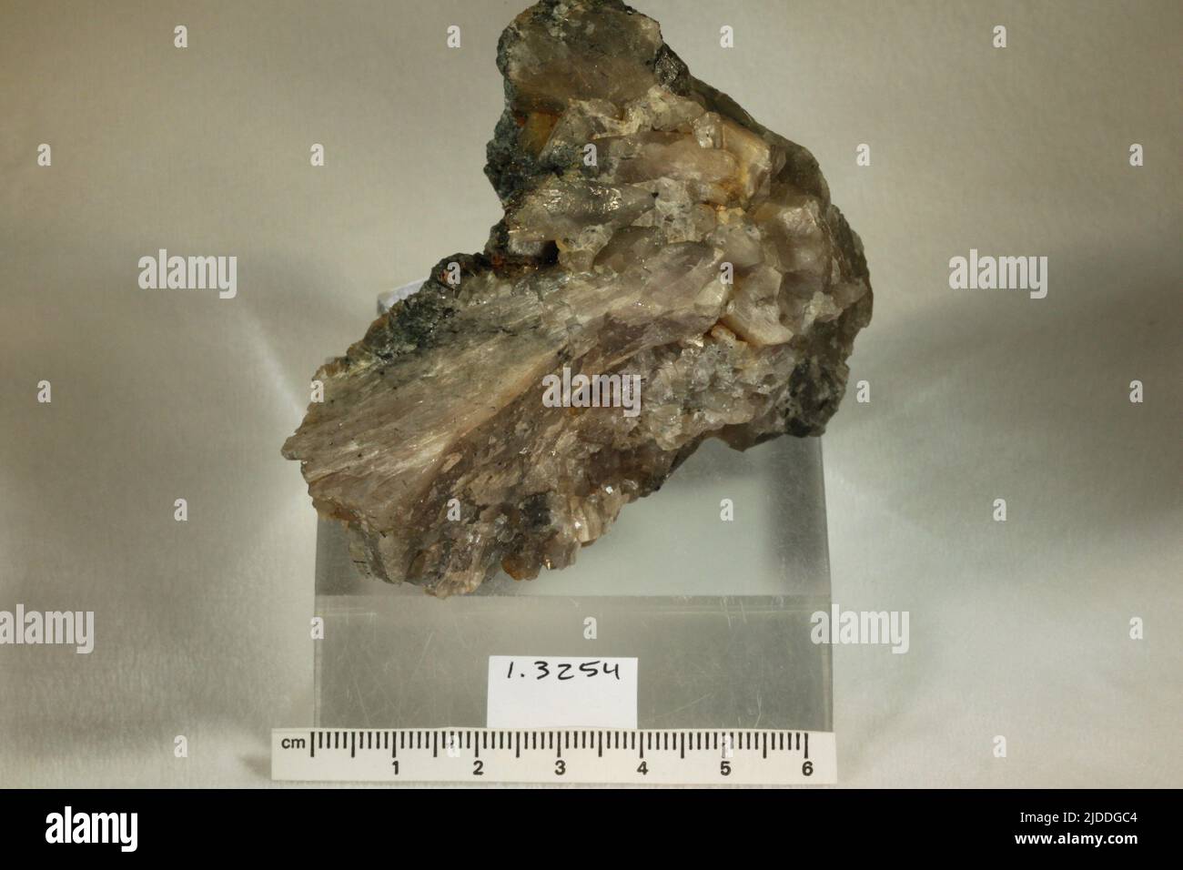 Oxide hydroxide minerals hi-res stock photography and images - Alamy