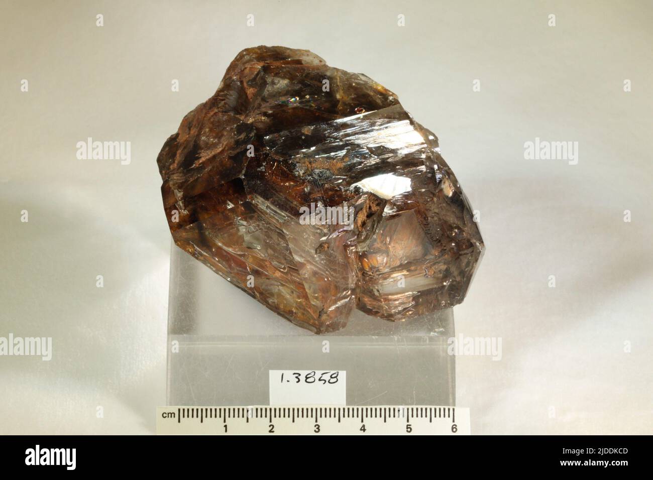 Quartz. minerals. North America; USA; North Carolina; Alexander County
