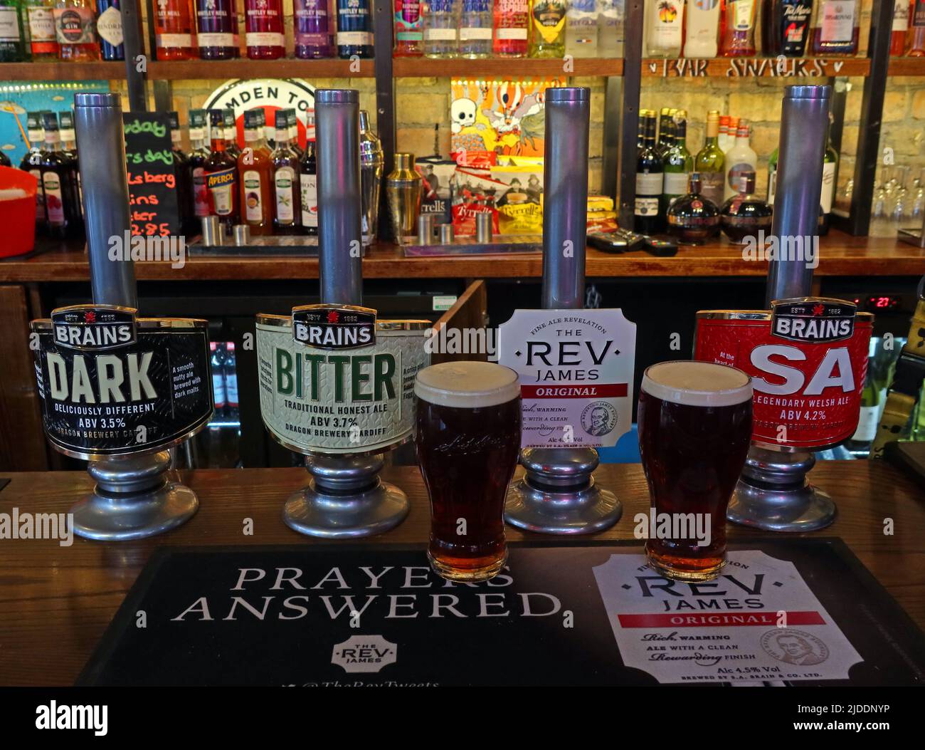 Full range of Welsh Brains beers, on draught hand-pump, at the Cambrian Tap Bar , 51 St Mary St, Cardiff, Cymru, Wales, UK, CF10 1AD Stock Photo