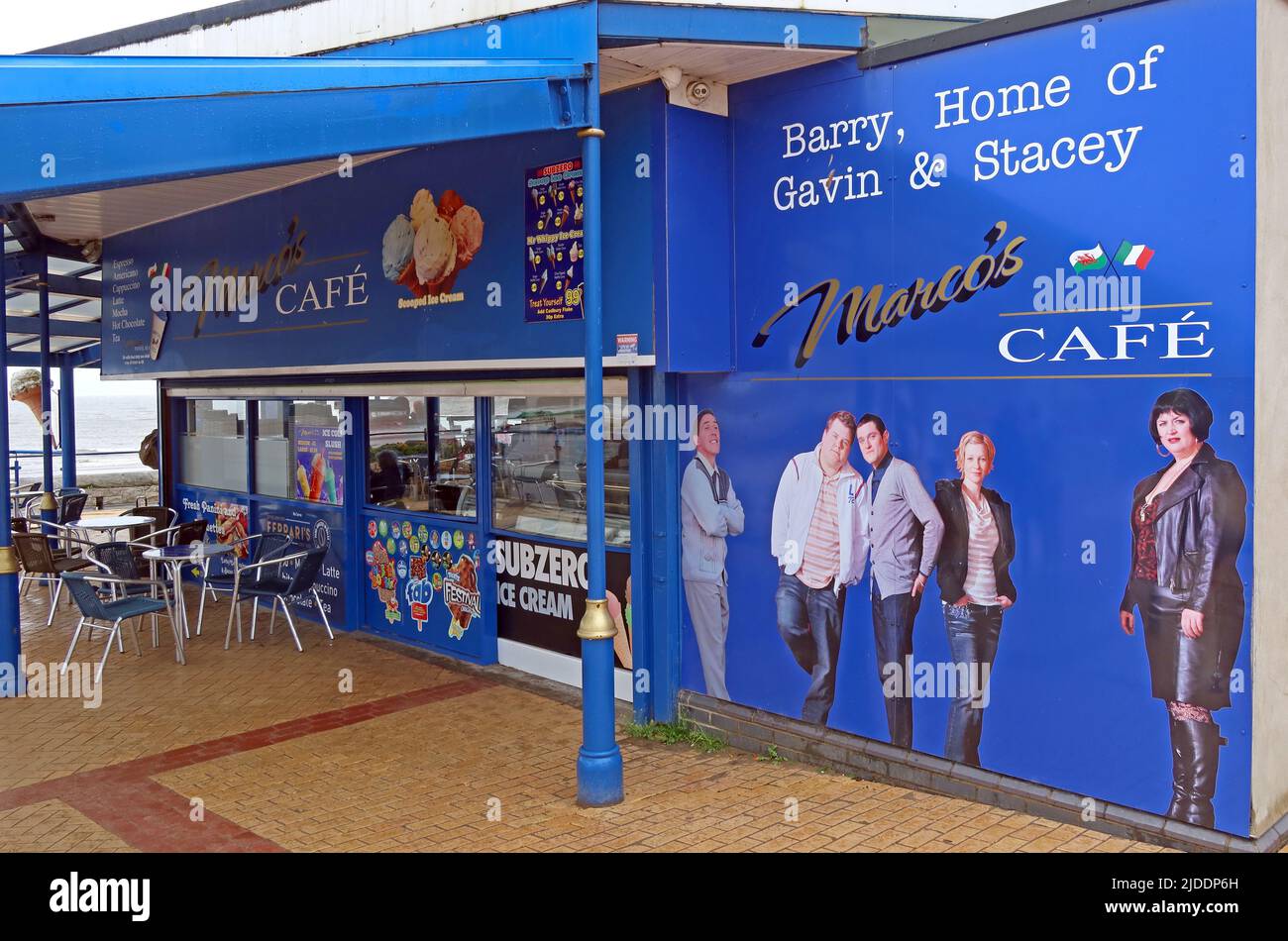 Marcos Cafe ,Barry island, Promenade, Barry , Vale of Glamorgan, Wales, CF62 5TQ Stock Photo
